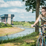 The Canal du Centre and its boat lifts | cycling routes in Wallonia